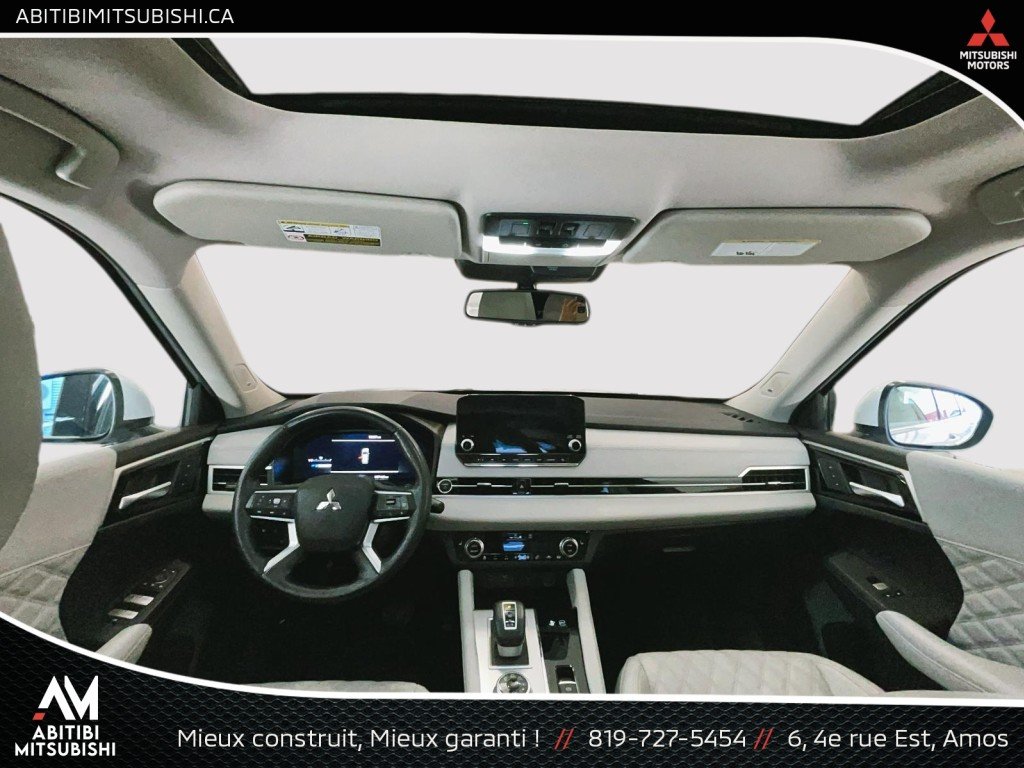 Mitsubishi Outlander PHEV 2023 Blanc Amos - photo #12