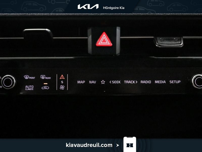 2023 Kia EV6 White Laval - photo #22