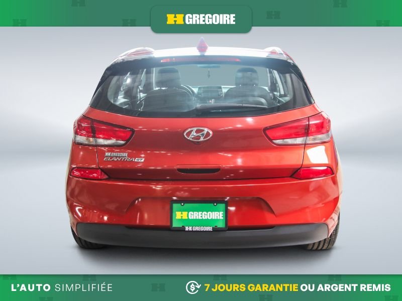 2020 Hyundai Elantra Red Laval - photo #5