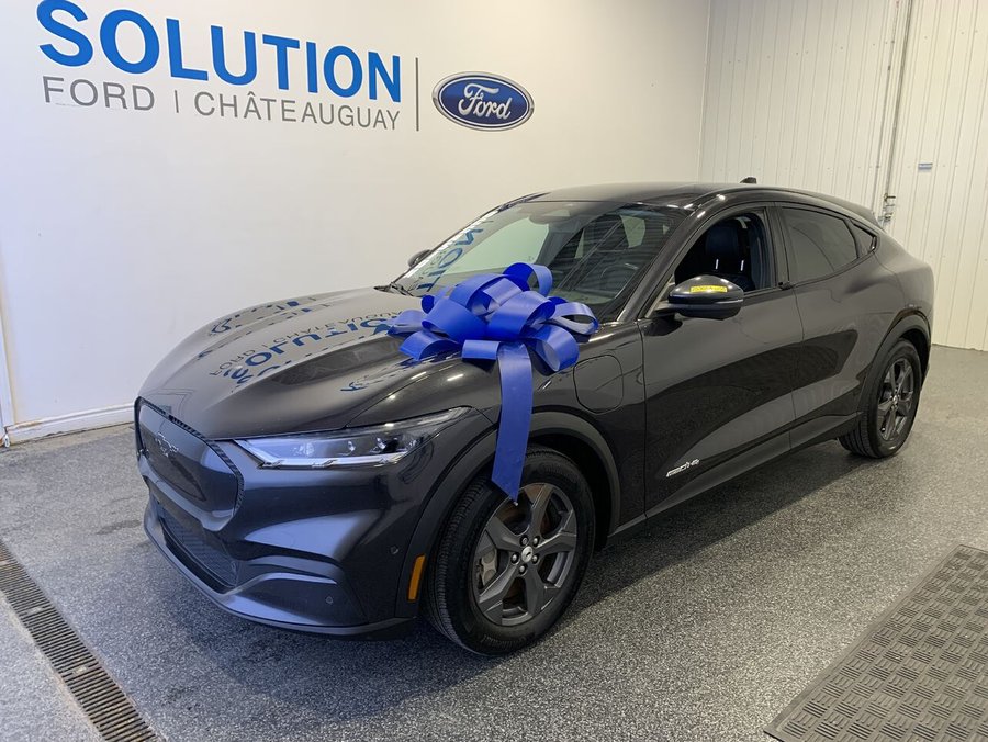 2022 Ford Mustang Mach-E SELECT AWD 2022 Black