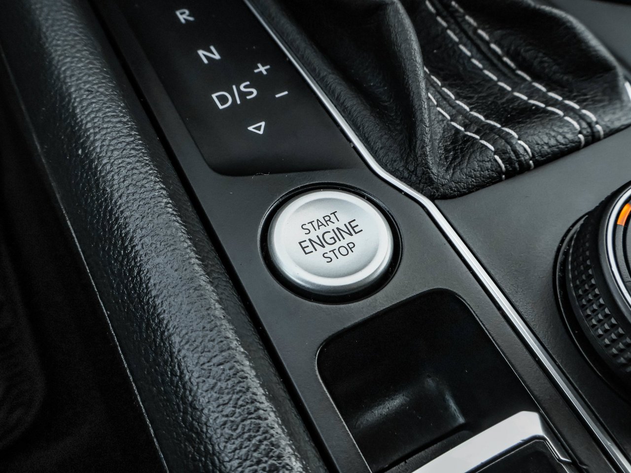 2022 Volkswagen Atlas Comfortline 3.6 FSI 4MOTION Grey Sherwood Park - photo #25
