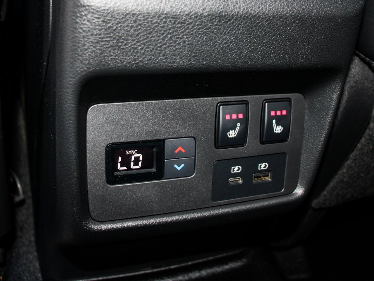2023 Nissan Rogue AWD Platinum White Sherwood Park - photo #31