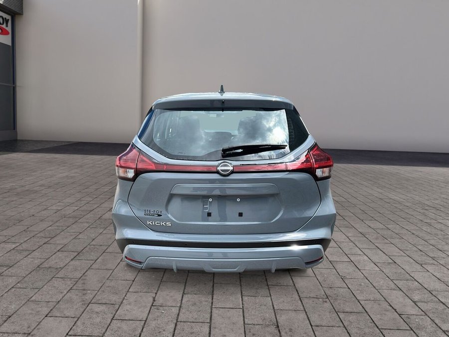 Nissan Kicks 2023 2023 Gris
