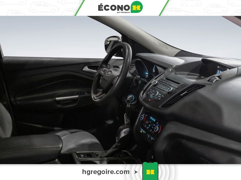 2018 Ford Escape White Laval - photo #21
