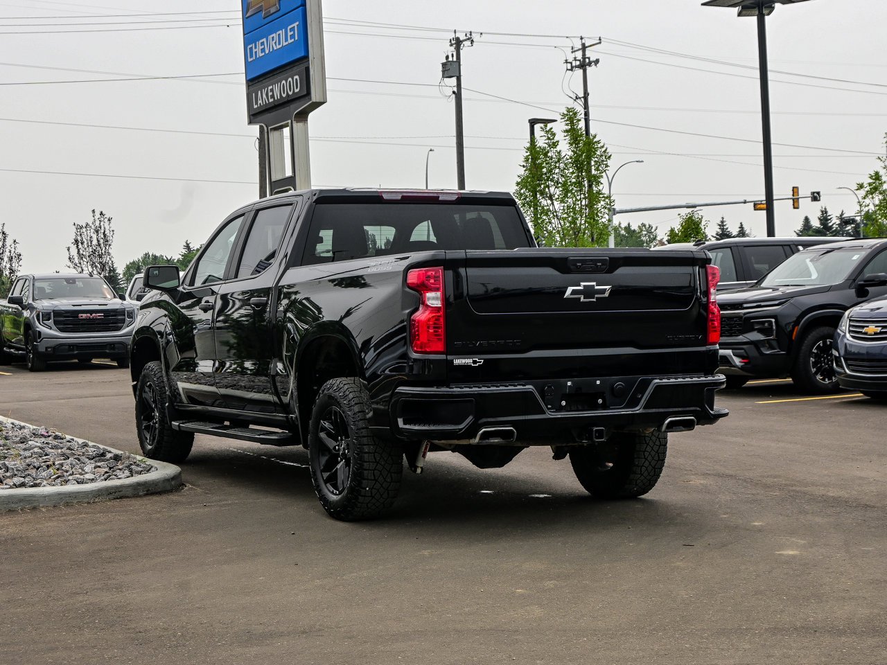 2025 Chevrolet Silverado 1500 4WD Crew Cab 147 Custom Trail Boss Black Sherwood Park - photo #10