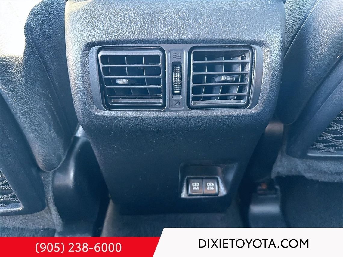 2021 Toyota 4Runner Power Sunroof, Leather Interior, Heated Seats, Alloy Wheels, Heated Steering Wheel, Running Boards, Bluetooth Midnight Black Metallic Mississauga - photo #38
