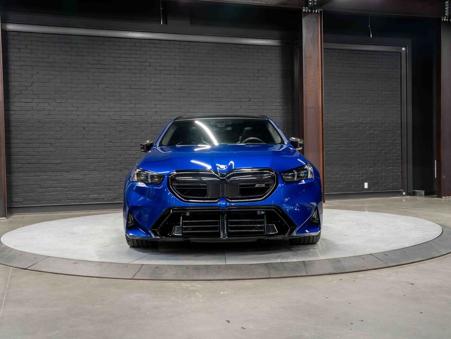 2026 BMW M5 2026 Blue