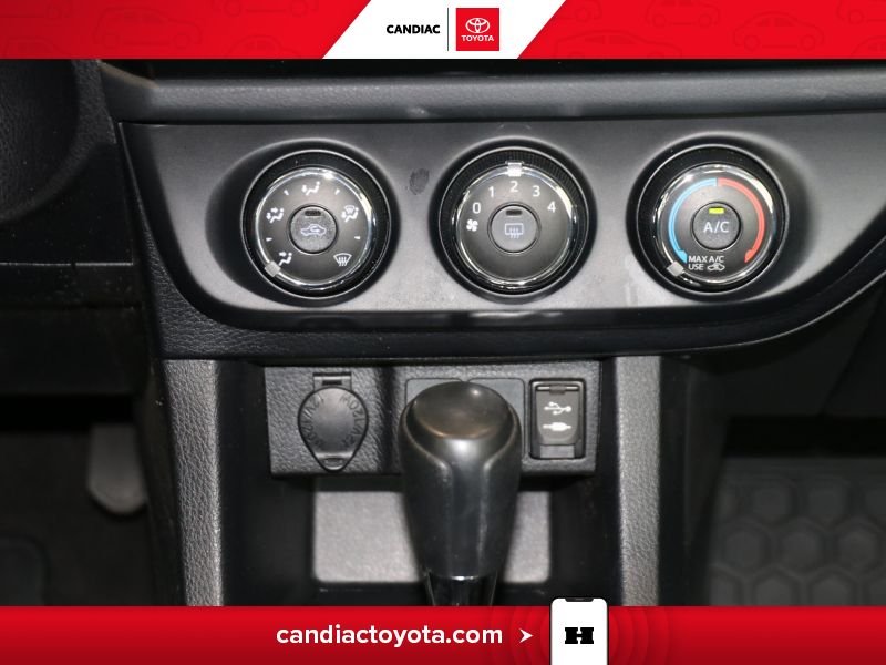 Toyota Corolla 2016 Bleu Laval - photo #18
