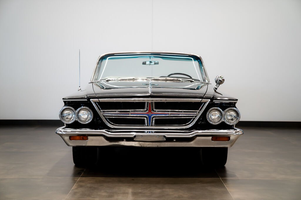 Chrysler 300 1964 Noir Montréal - photo #1