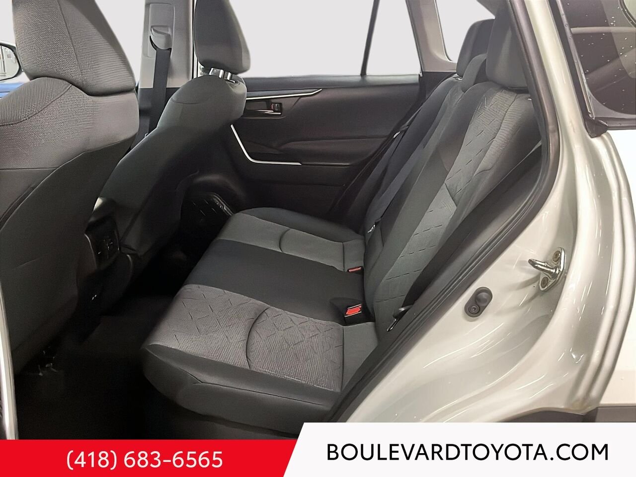 Toyota RAV4 99866A-148 | LE, HYBRIDE, AWD 2022 Blanc Québec - photo #16