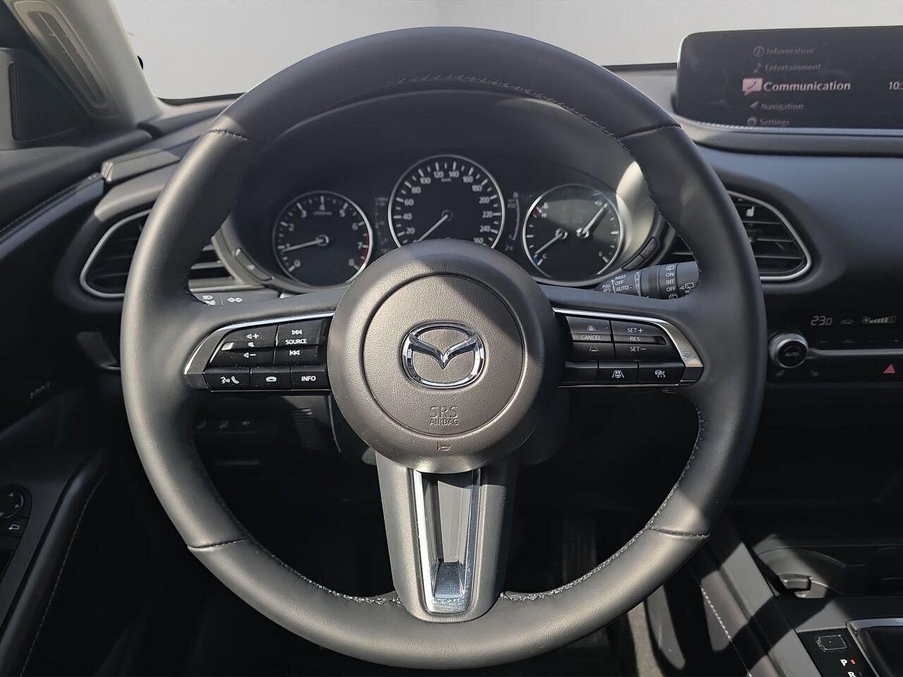 2026 Mazda CX-30 GT, awd, toit ouvrant, Écran 360 degré, Navigation, chargeur sans fil pour cellulaire Soul Red Crystal Metallic Val-David - photo #10