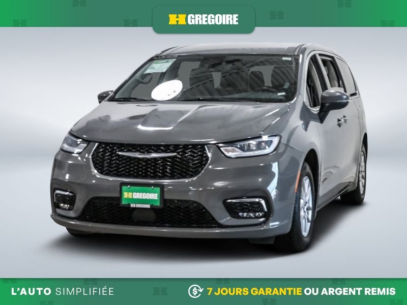 2023 Chrysler Pacifica Grey Laval - photo #2