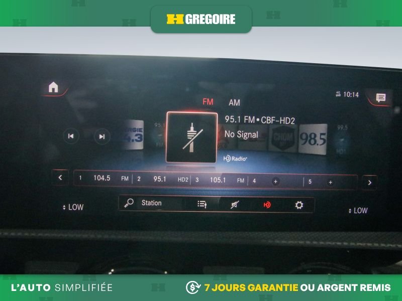 2021 Mercedes Benz CLA Black Blainville - photo #11