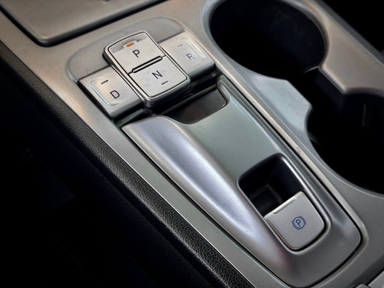 Hyundai Kona électrique 2021 Blanc Notre-Dame-des-Prairies - photo #25