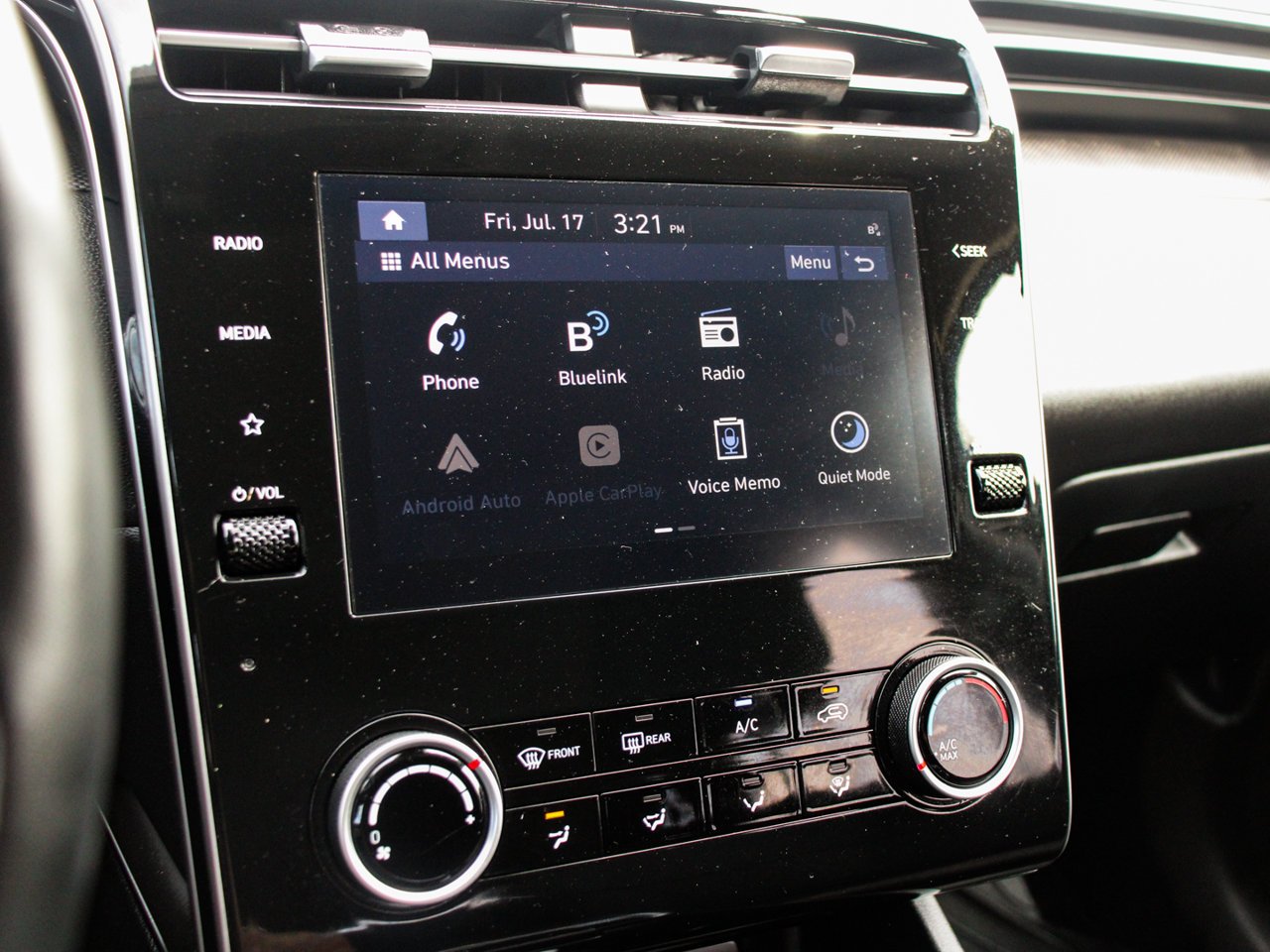 2023 Hyundai Tucson Preferred AWD White Sherwood Park - photo #22