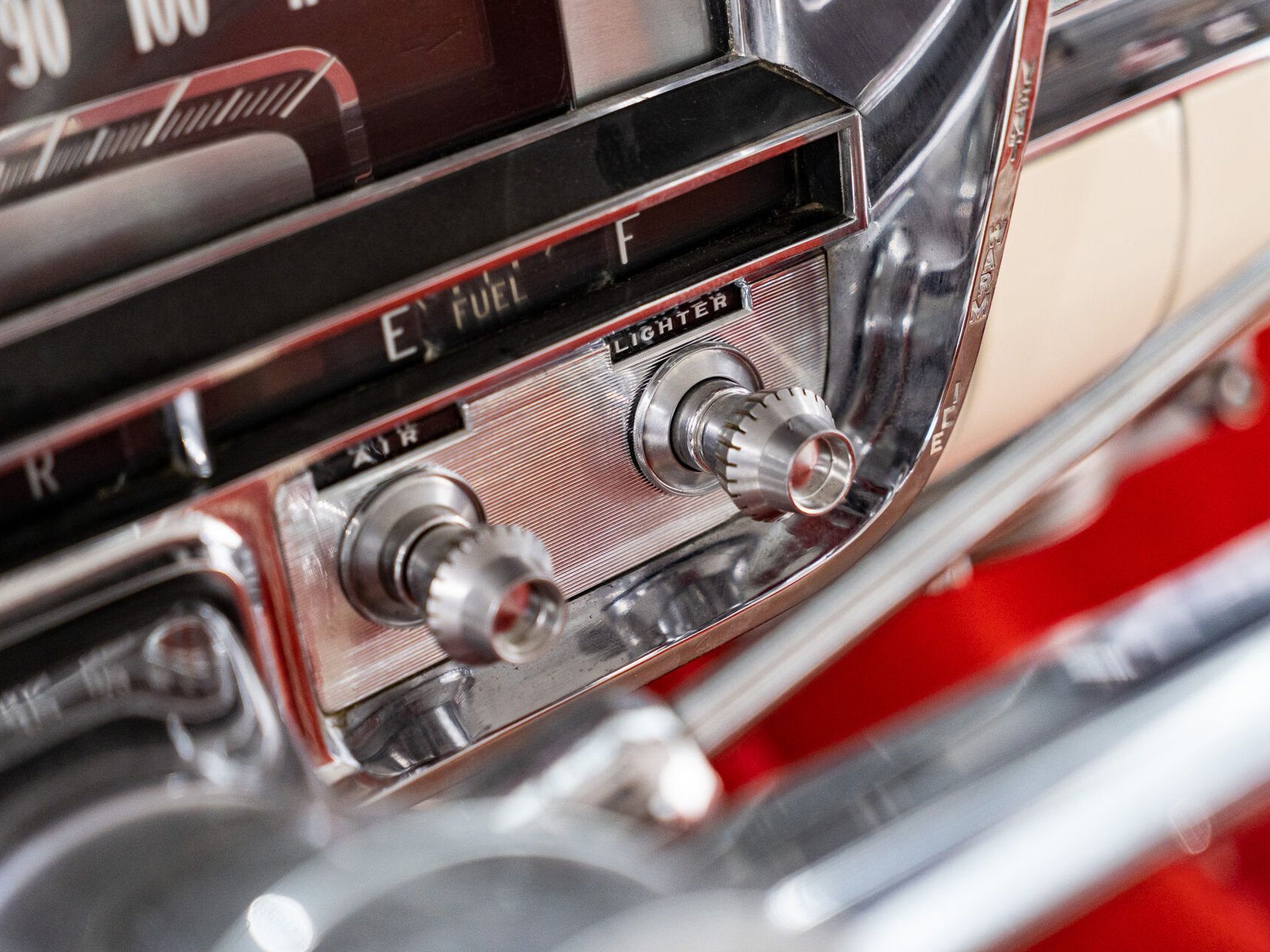 1956 Cadillac Eldorado Seville With Factory A/C | PRIX EN USD White Montreal - photo #69