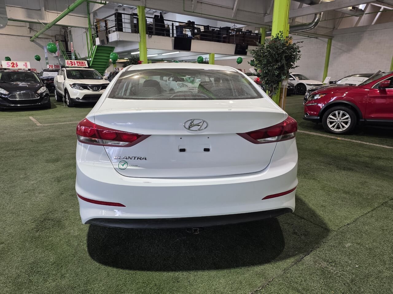 2017 Hyundai Elantra White  - photo #4