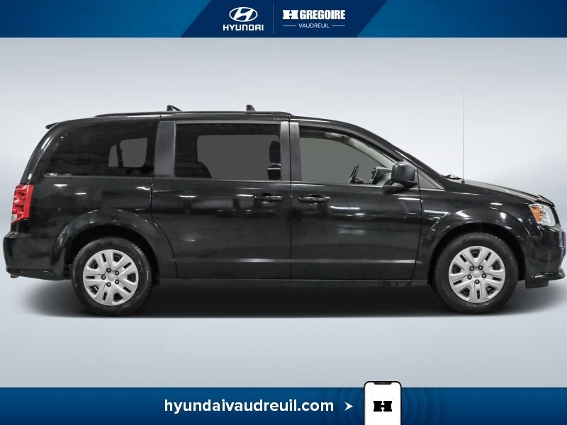2018 Dodge GR Caravan Black Laval - photo #12
