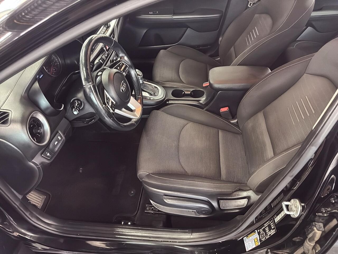 KIA FORTE LX 2019 Noir Saint-Hyacinthe - photo #6