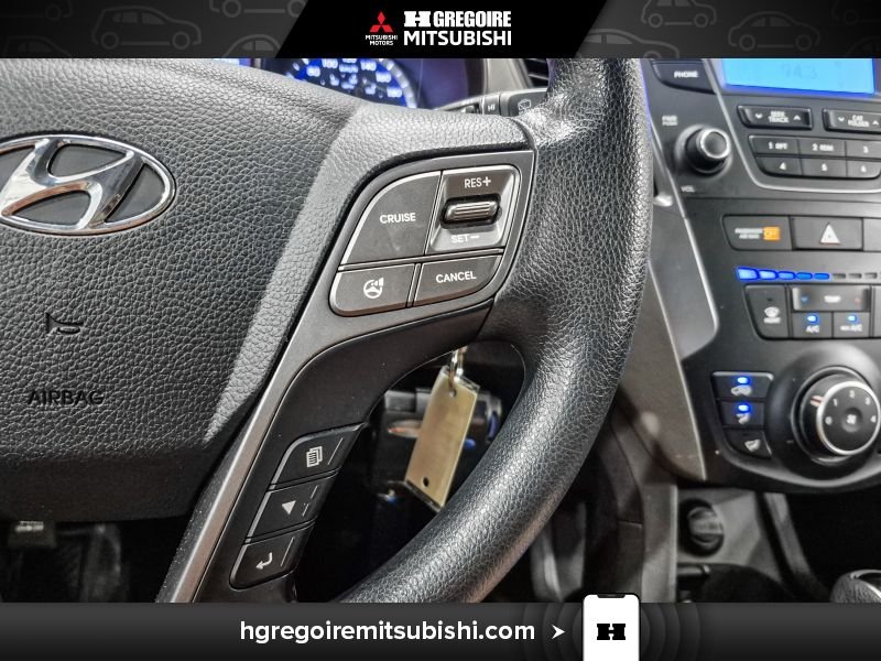 2016 Hyundai Santa Fe XL Grey Blainville - photo #21