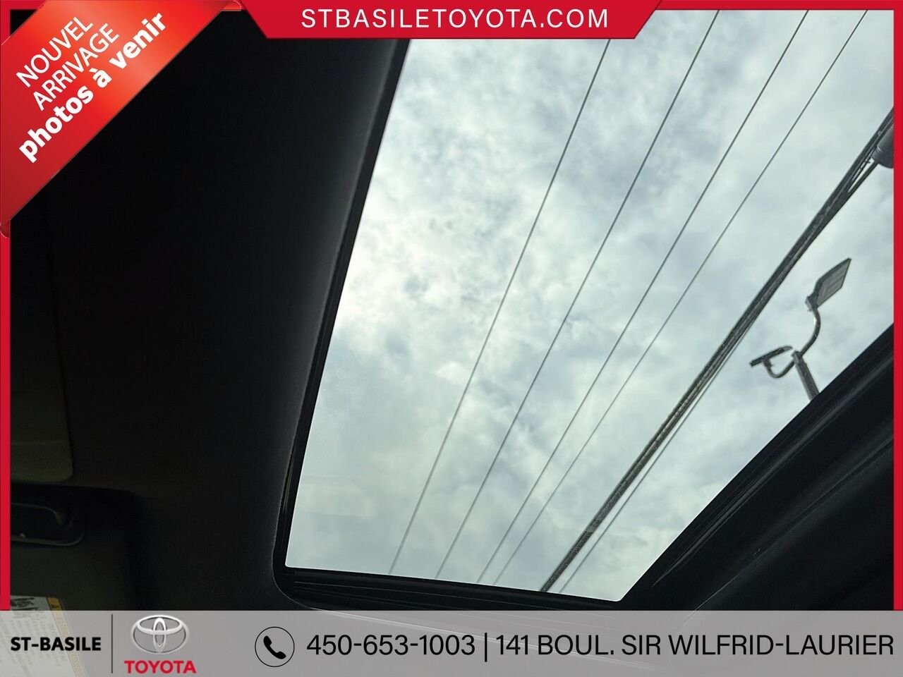TOYOTA COROLLA 2021 Blanc Saint-Basile-le-Grand - photo #7