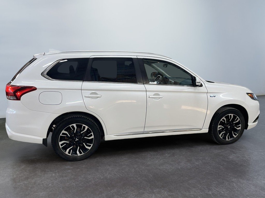 Mitsubishi Outlander PHEV 2018 Blanc Amos - photo #7