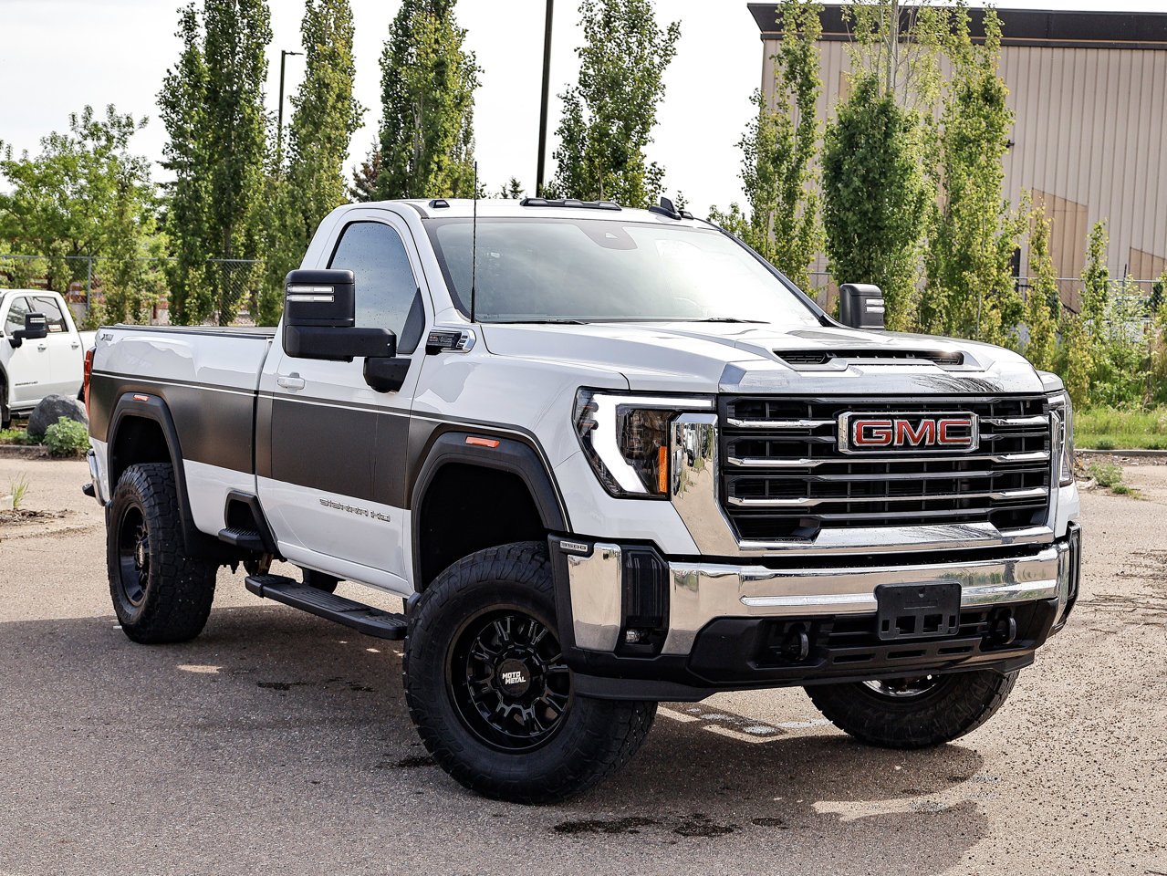 2024 GMC Sierra 3500HD 4WD Reg Cab 142 SLE White Sherwood Park - photo #1