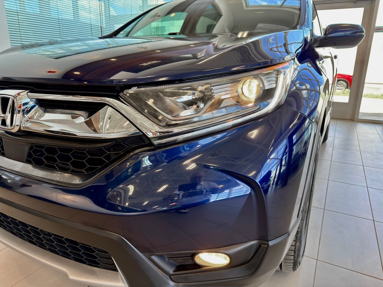 2019 Honda CR-V Blue Notre-Dame-des-Prairies - photo #4