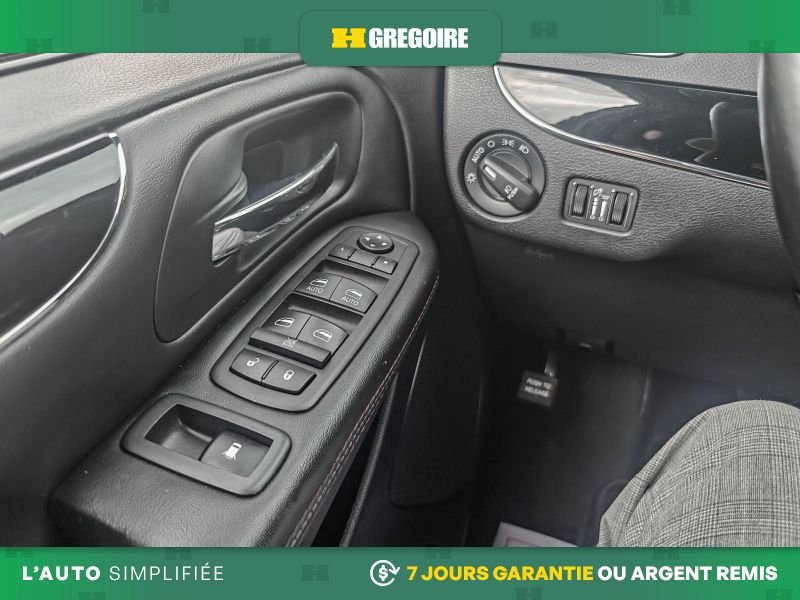 2020 Dodge GR Caravan Grey Laval - photo #19