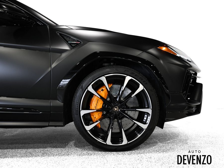 2023 Lamborghini Urus 2023 Black