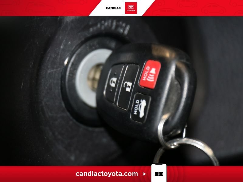 Toyota Corolla 2017 Blanc Saint-Eustache - photo #24
