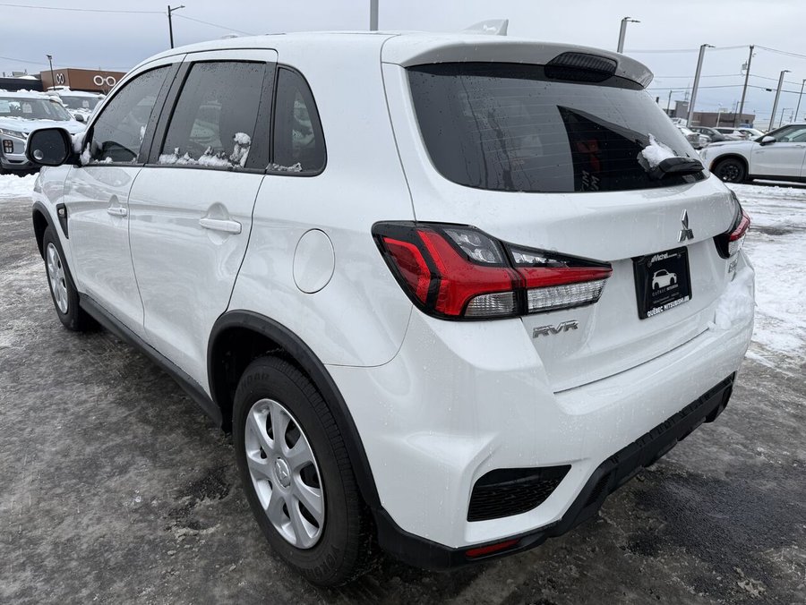 2021 Mitsubishi RVR ES Traction avant, Sièges chauffants, Connectivités White