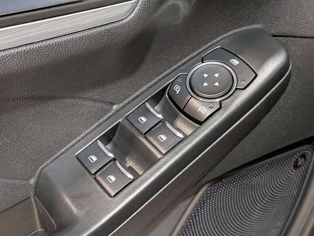 2024 Ford Escape PHEV FWD Black Val-David - photo #36