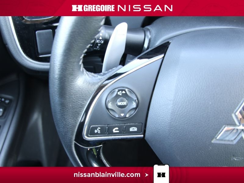 2018 Mitsubishi Outlander White Laval - photo #16