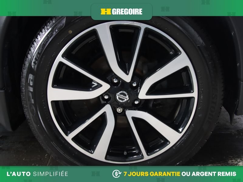 2020 Nissan Rogue Grey Laval - photo #8