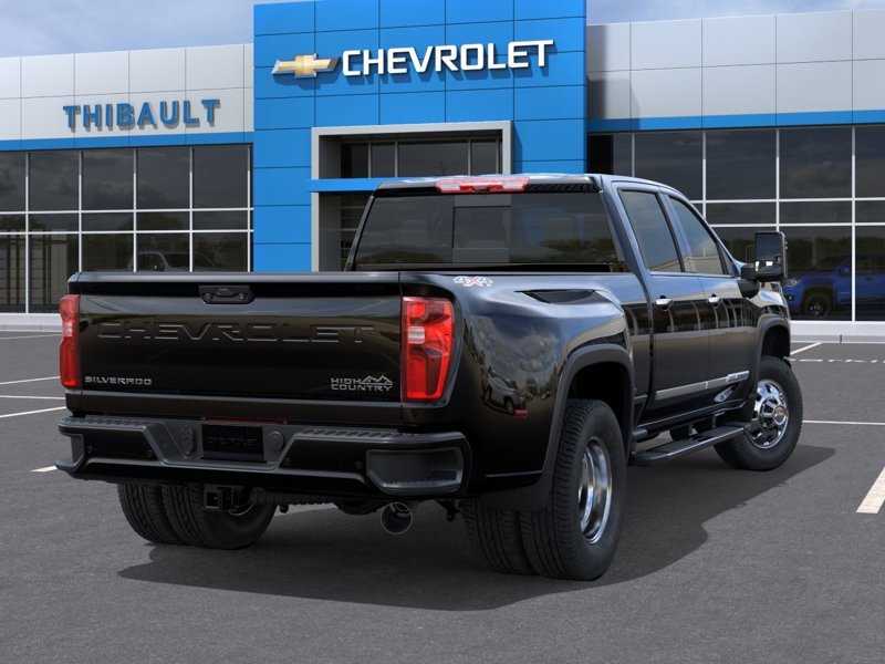 CHEVROLET SILVERADO 3500HD High Country cabine multiplace 4RM 172 po 2026 Noir