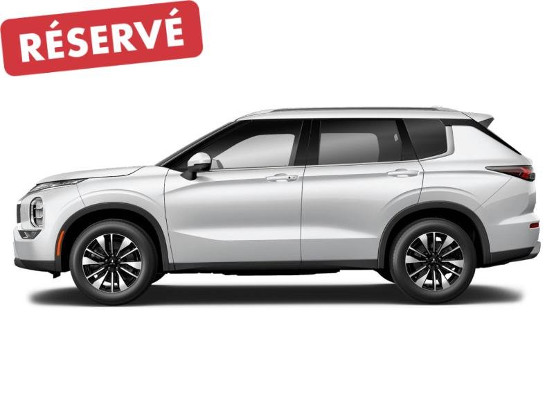 Mitsubishi Outlander LE S-AWC utilitaire sport 4x4 2026 Blanc diamant
