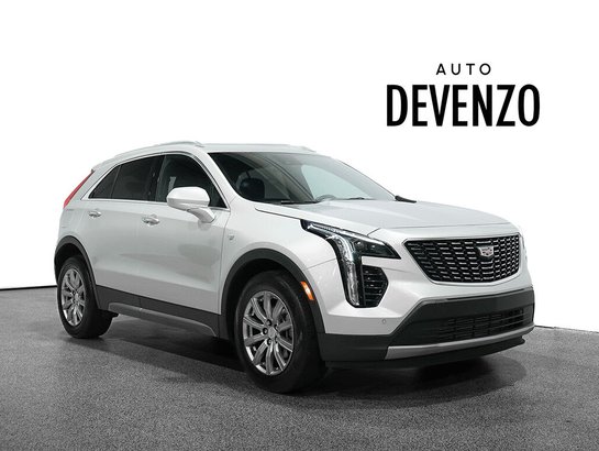 2020 Cadillac XT4 2020 Silver