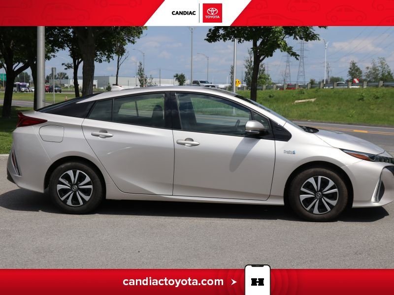 2018 Toyota Prius Silver Blainville - photo #11