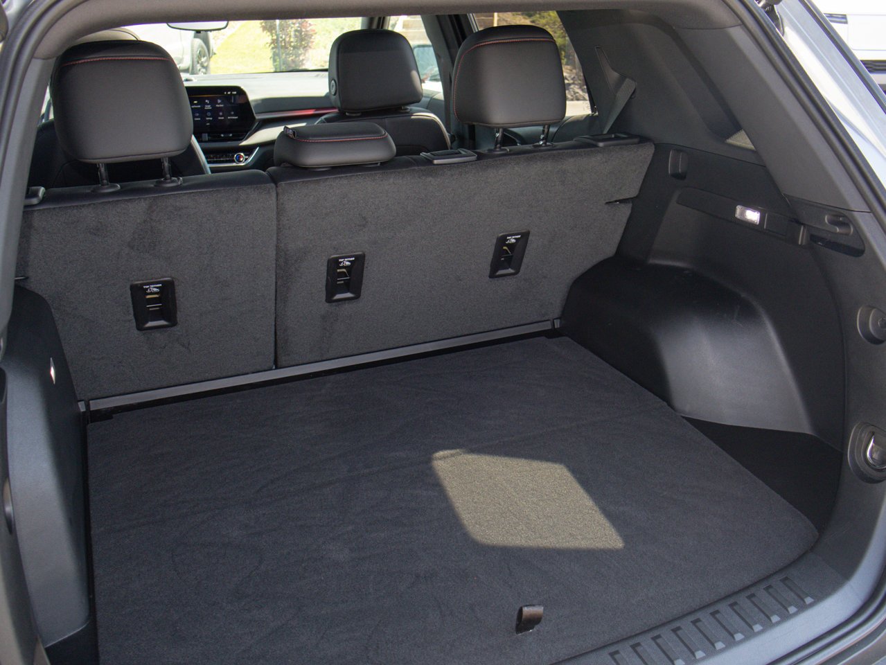 2026 Chevrolet Equinox AWD 4dr RS Grey Sherwood Park - photo #10