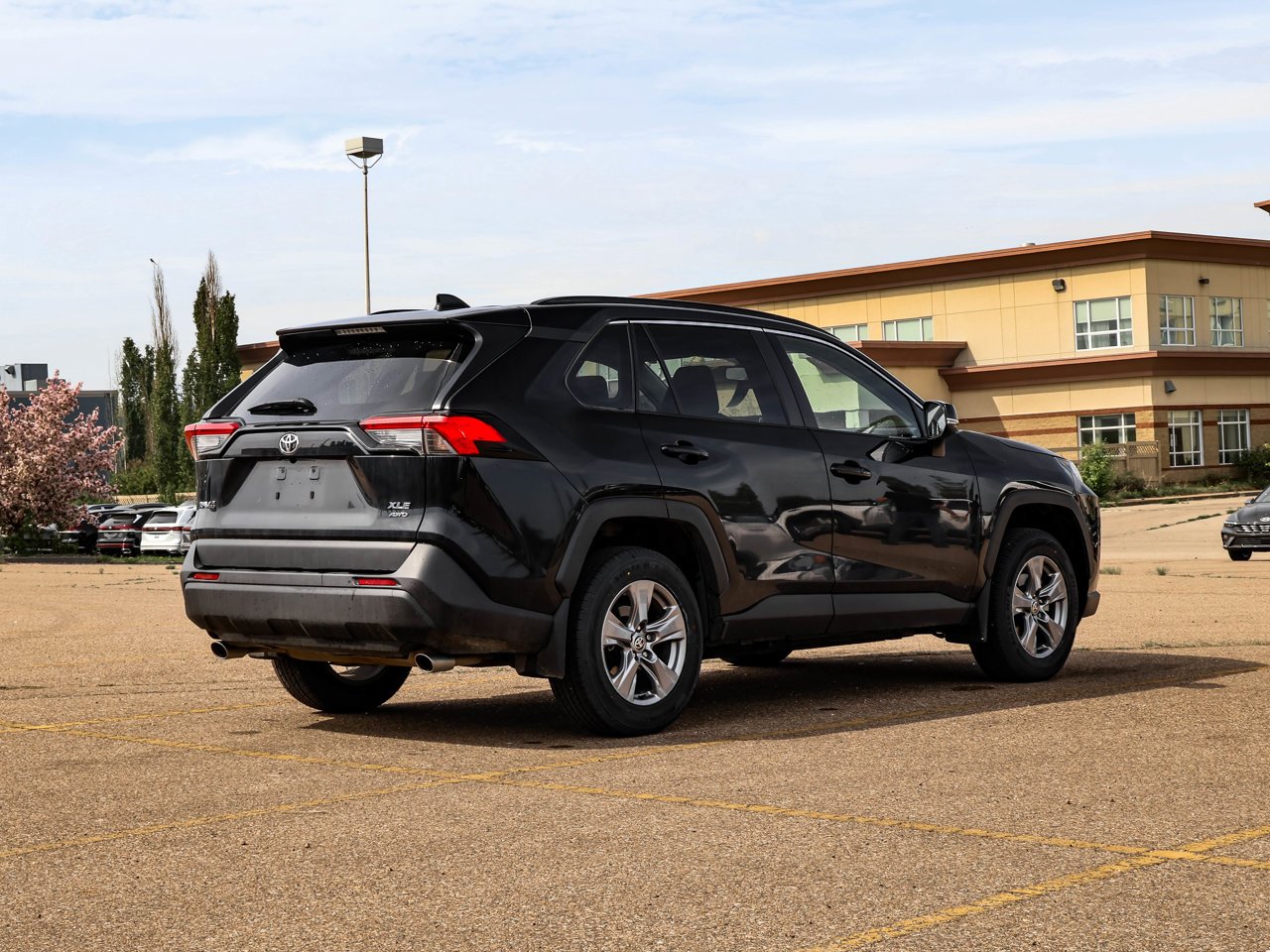 2024 Toyota RAV4 XLE AWD Black Sherwood Park - photo #7