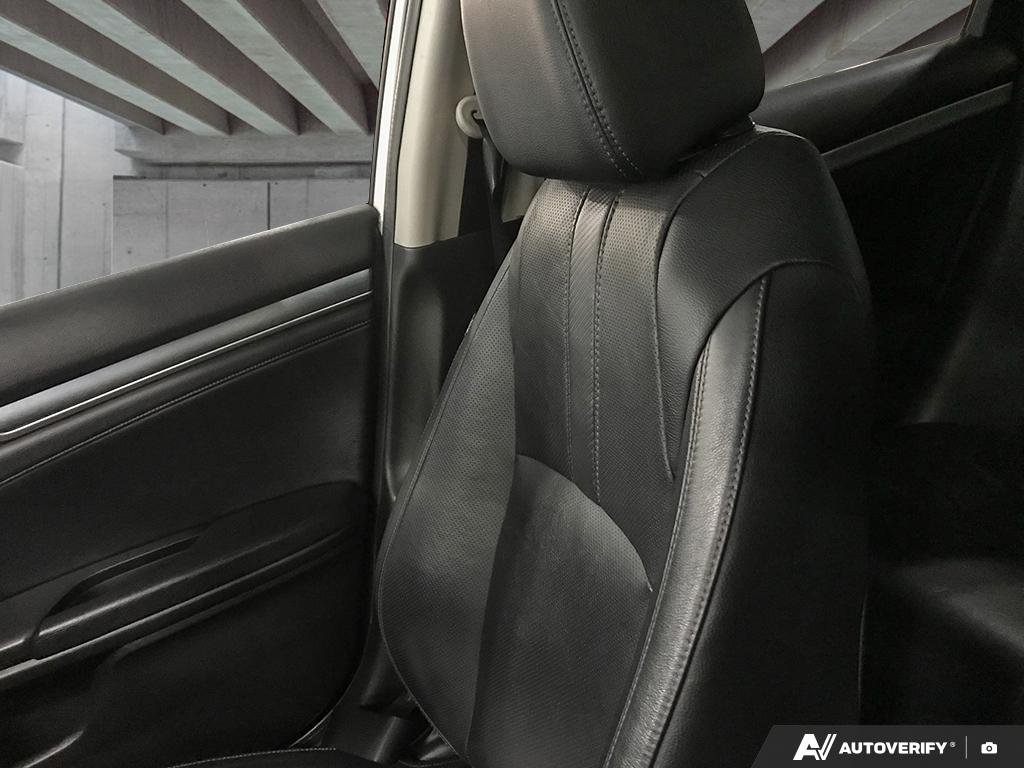 2018 Honda Civic Sedan 254129A | Touring White Edmonton - photo #17