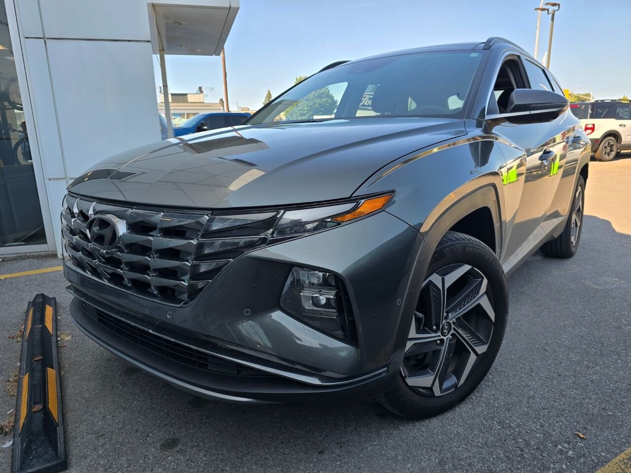 Hyundai Tucson hybride TUCSON LUXURY 2023 Gris Châteauguay - photo #0