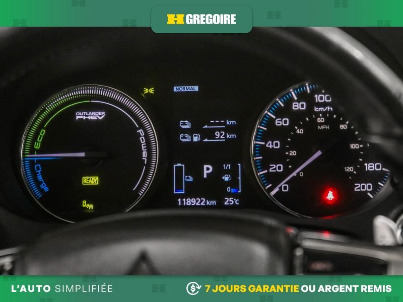Mitsubishi Outlander PHEV 820606 | SE Touring AUTO A/C TOIT MAGS CAM RECUL BLEUTOOTH 2019 Noir Laval - photo #22