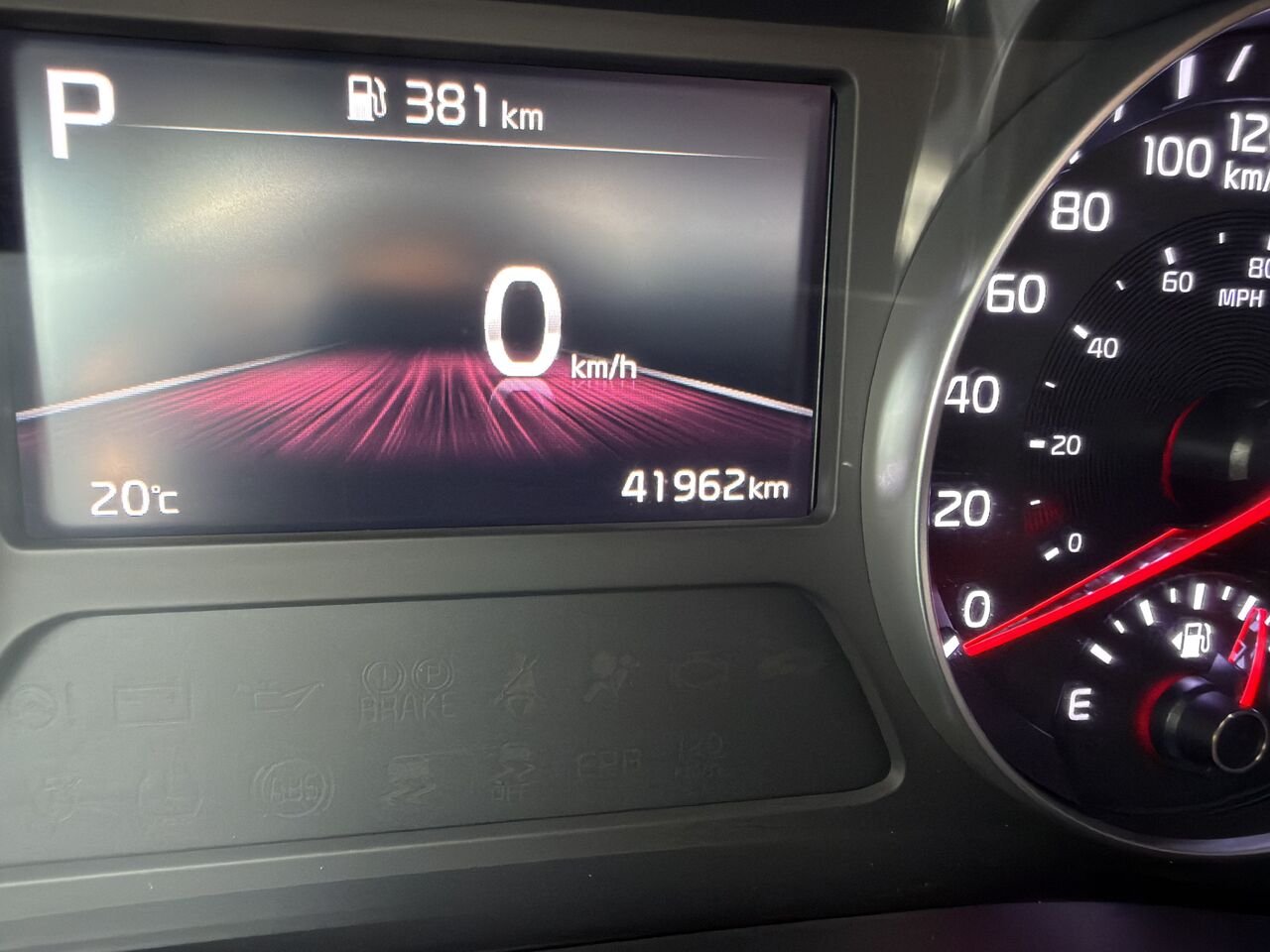 2024 Kia Forte White Thetford Mines - photo #19