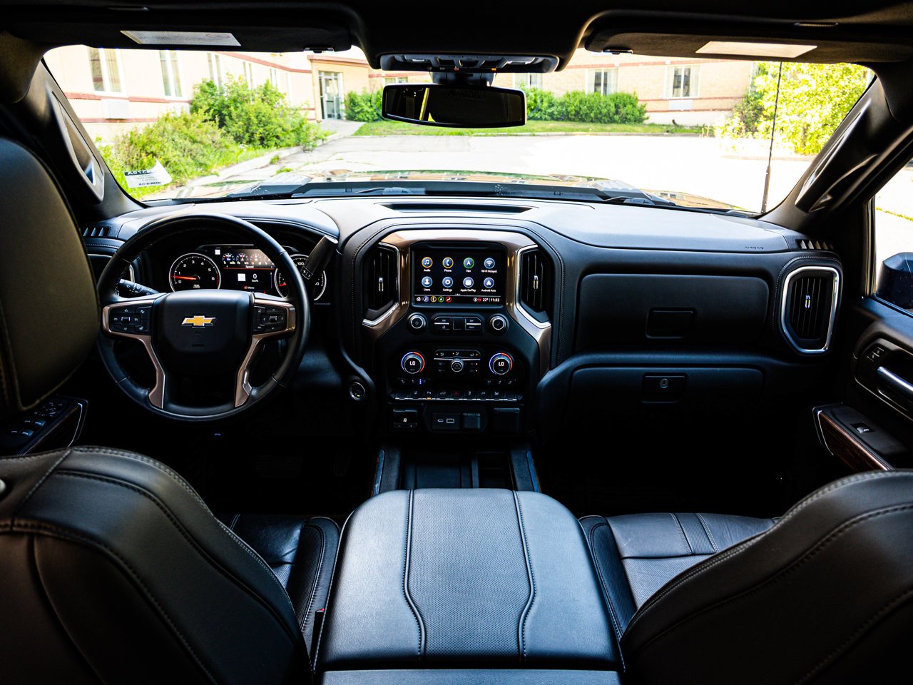 2023 Chevrolet Silverado 3500HD 4WD Crew Cab 159 High Country Black Sherwood Park - photo #32