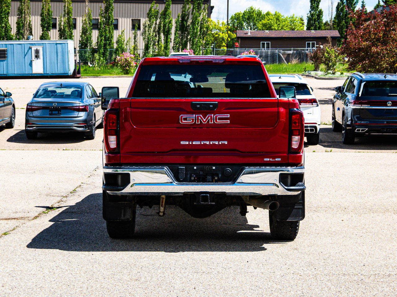 2024 GMC Sierra 2500HD 4WD Double Cab 149 SLE Red Sherwood Park - photo #11