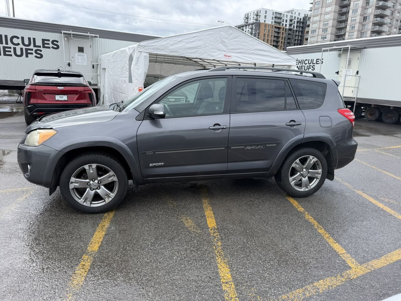 2010 Toyota RAV4 SPORT **IMPECCABLE** Grey Laval - photo #2