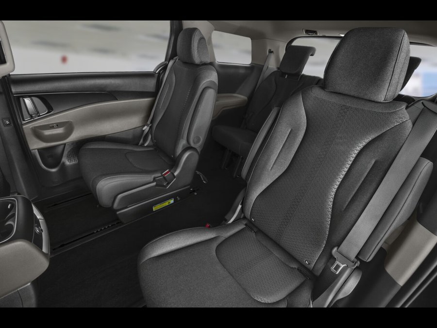 Kia Carnival 2026 2026 Gris tonnerre