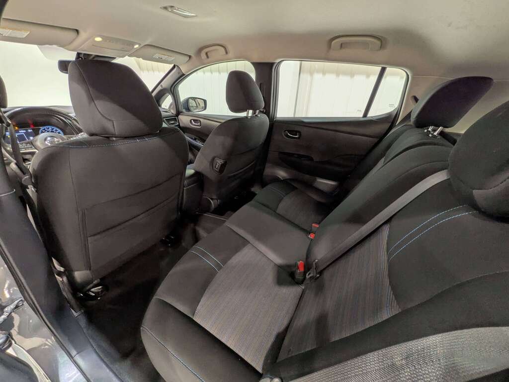2019 Nissan LEAF SL Hatchback *Ltd Avail* Grey Val-David - photo #7